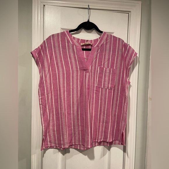 NWT Coastal Comfort Linen Striped Pink Top - Picture 1 of 14
